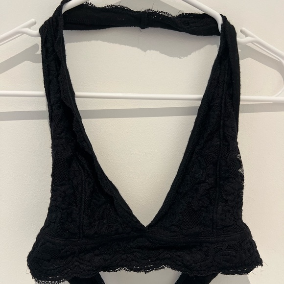 Urban Outfitters (Out From Under) Black Lace Halter Bralette - Picture 3 of 3